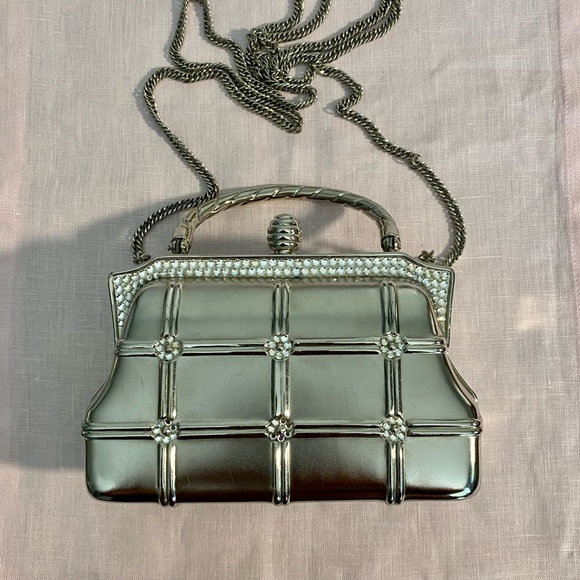 Hard Case Evening Crossbody/Bag W/ Rhinestones. Silver Metallic W/ 2 Options - Picture 3 of 10